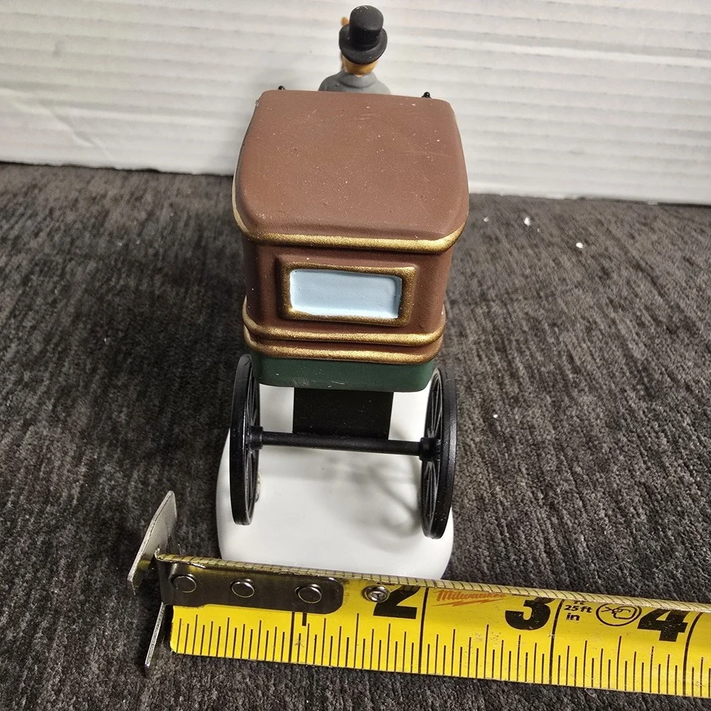 Department 56 Dickens' Carriage Ride - NB684, No Box